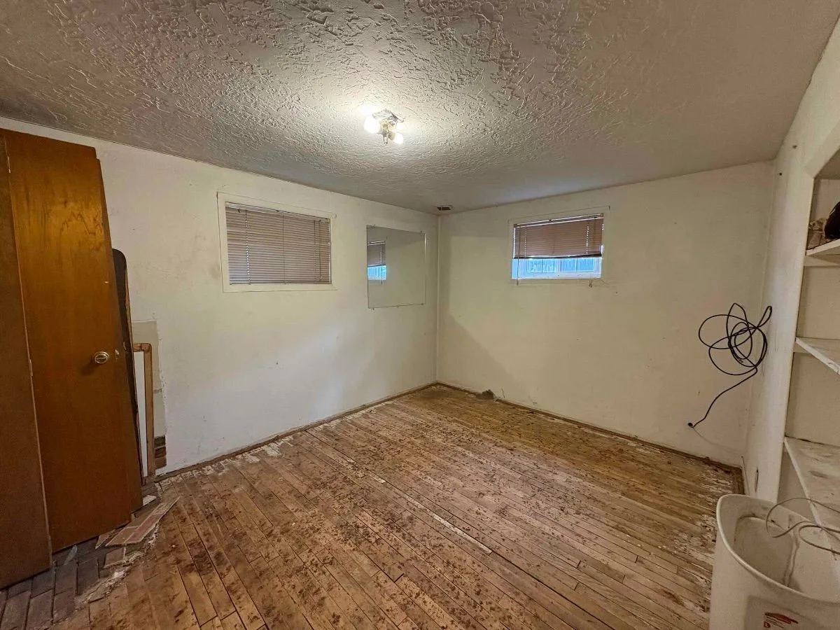 17528eb4-a554-7c41-328a-47f06aceaa66 — 244 Atrisco Dr SW, A, Albuquerque, NM 87105