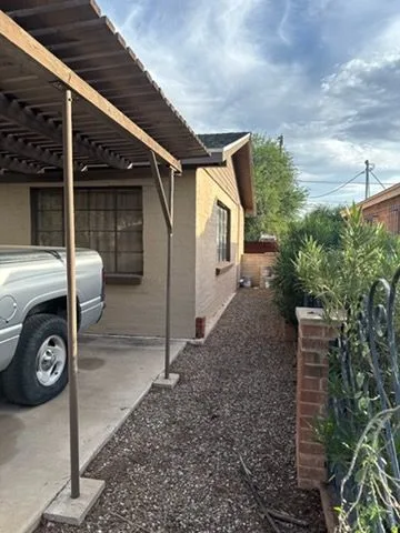 MEb12be1442c04c2555fa98390a09152eb — 2408 E Beverly Dr, Tucson, AZ 85719