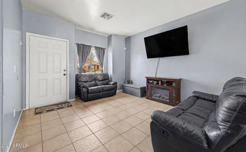 9400557 — 2300 E Magma Rd, #167, San Tan Valley, AZ 85143