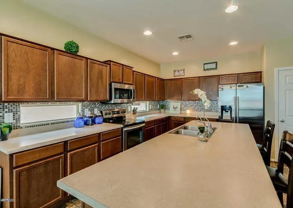 6f7ae61cb521196a66b973b3dd6fc57d-cc_ft_960 — 23639 W Chickasaw St, Buckeye, AZ 85326