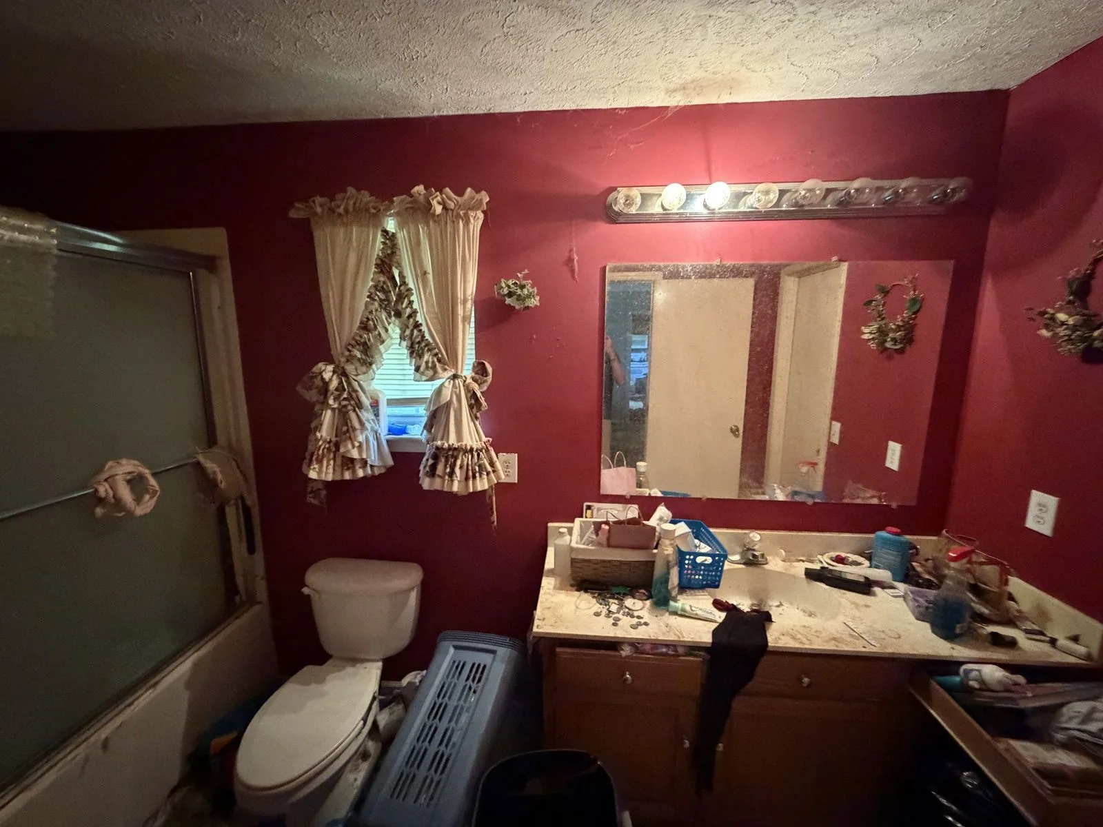 18 Primary bath — 15247 Cainsville Rd, Milton, TN 37118