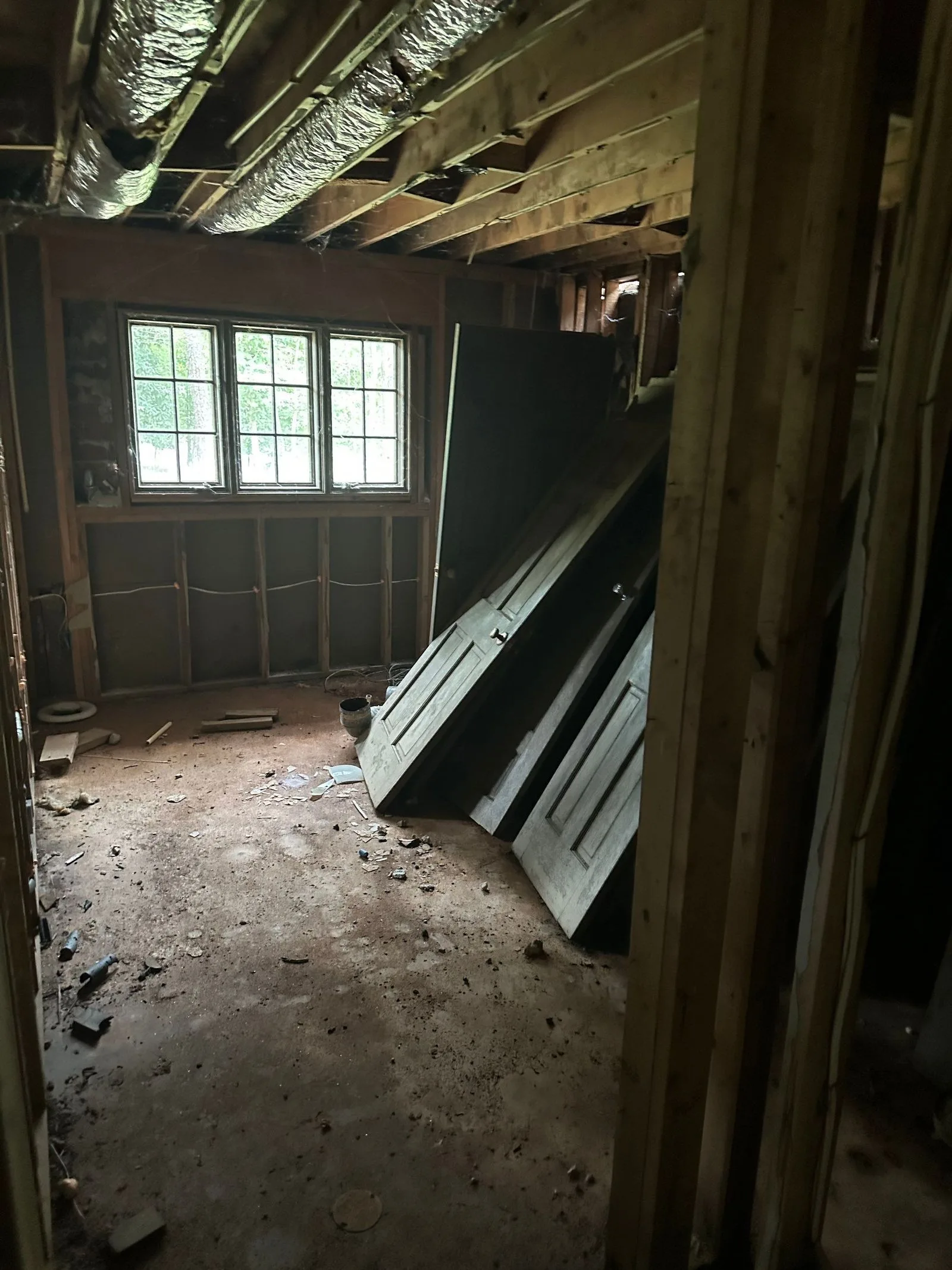 037 — 7975 Innsbruck Dr, Sandy Springs, GA 30350