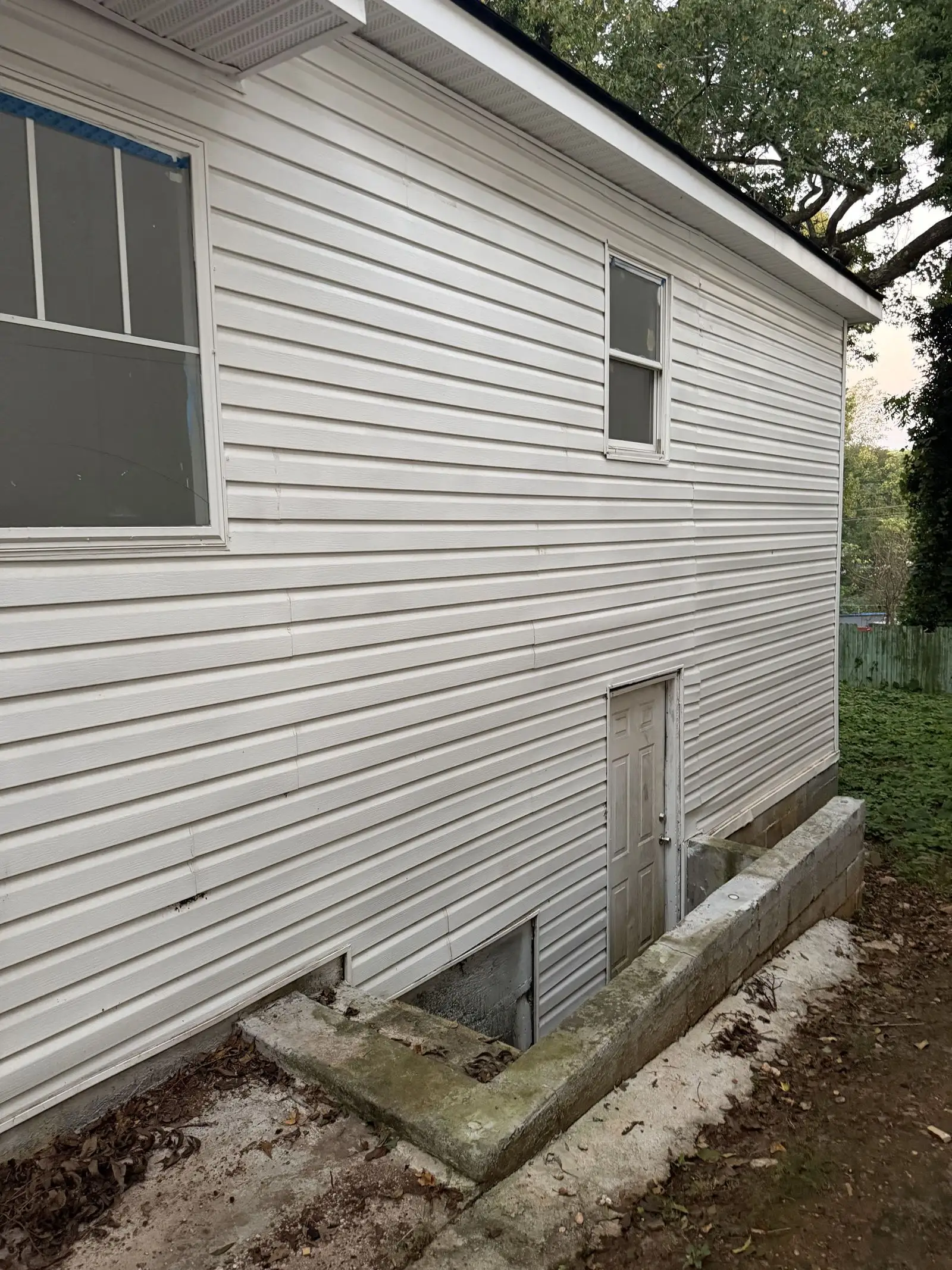 IMG_2390 — 953 Smith St SW, Atlanta, GA 30310