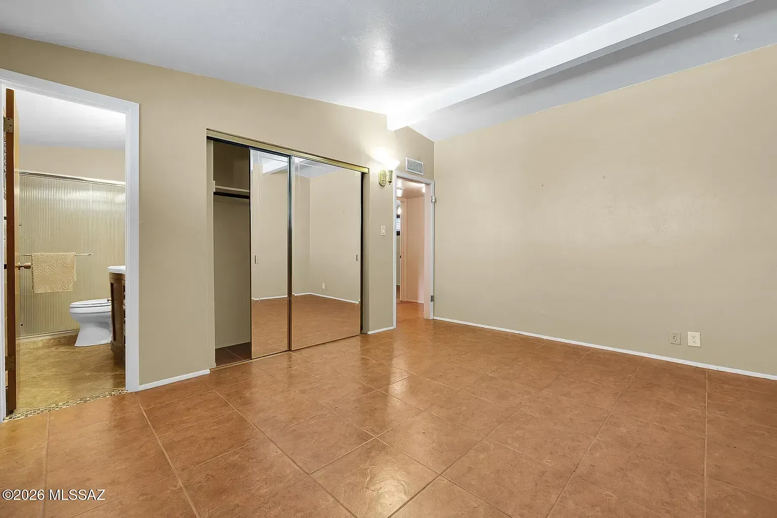 1 (44) (1) — 7425 E 20th St, Tucson, AZ 85710
