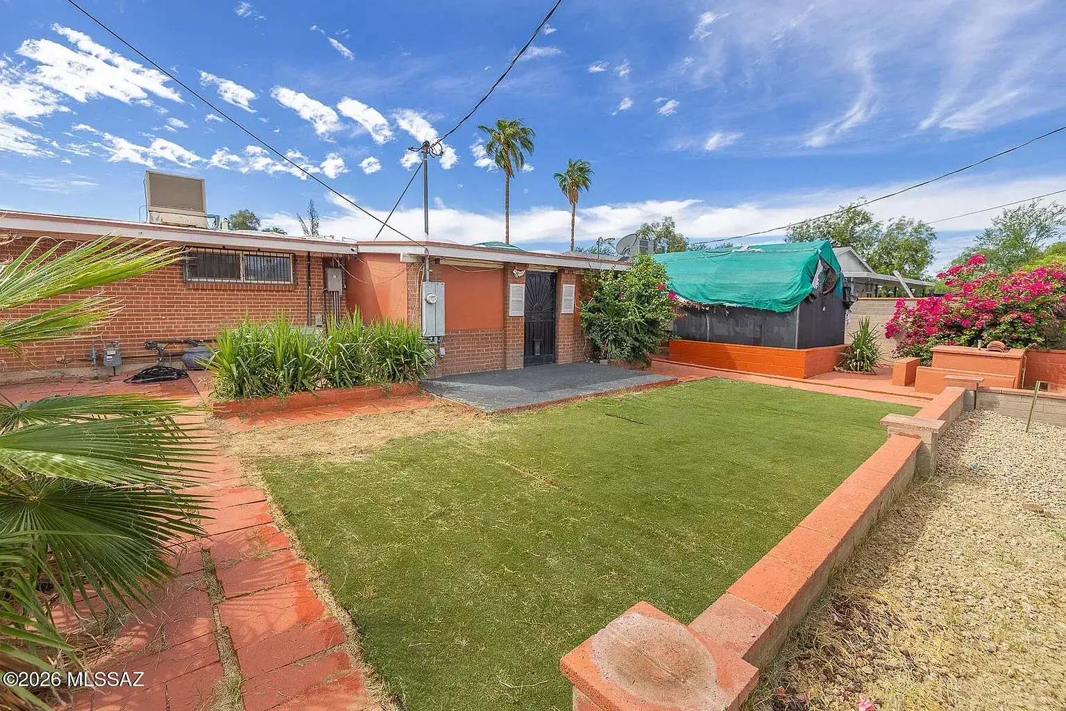 1 (8) (1) — 7425 E 20th St, Tucson, AZ 85710