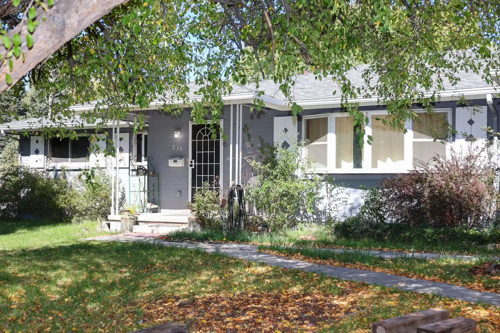 QN3A0612 — 716 W Whipple Rd, Flagstaff, AZ 86001