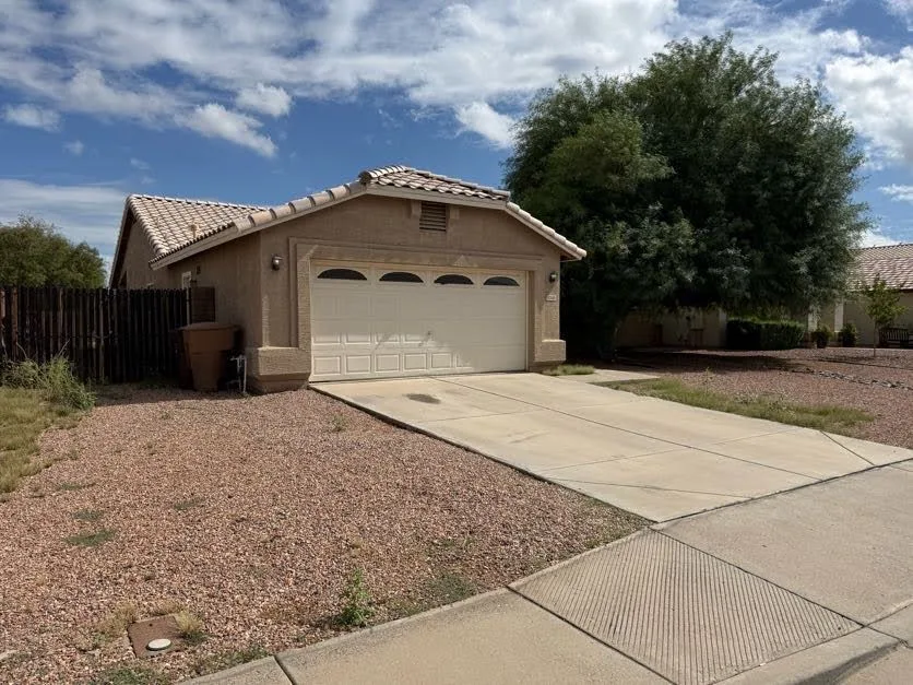 photo-05 — 8369 N 87th Dr, Peoria, AZ 85345