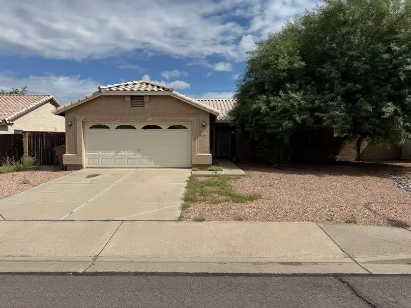 photo-03 — 8369 N 87th Dr, Peoria, AZ 85345