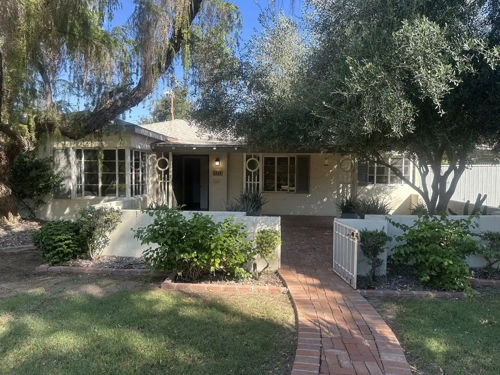 1526 W Wilshire Drive - IMG_6912 — 1526 W Wilshire Dr, Phoenix, AZ 85007
