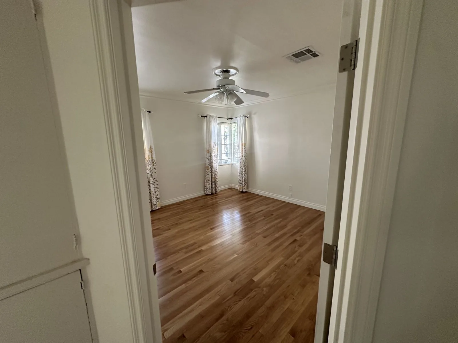 1526 W Wilshire Drive - IMG_6920 — 1526 W Wilshire Dr, Phoenix, AZ 85007