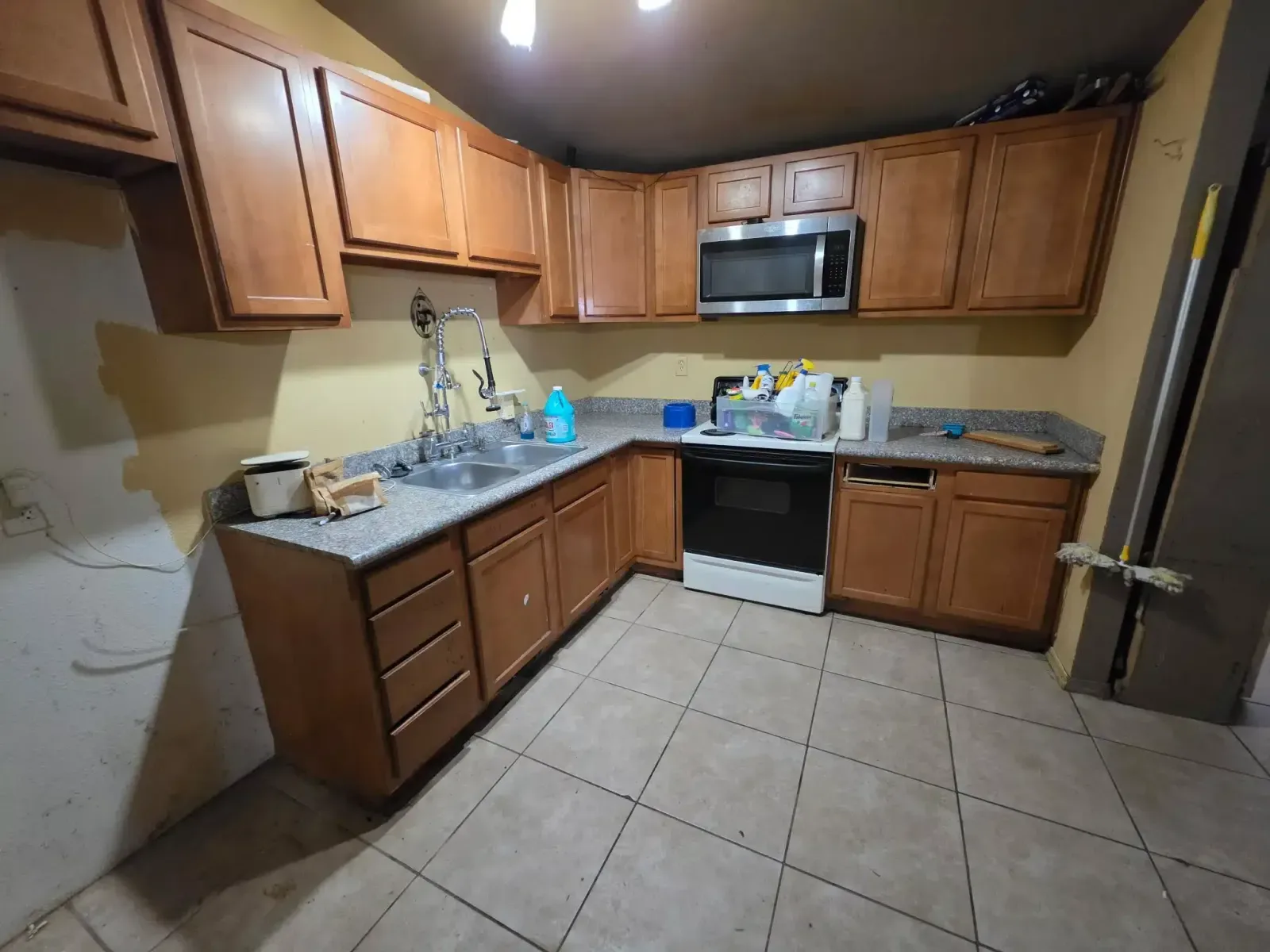7928.jpg — 2520 S Edmondson Ave, Tucson, AZ 85713