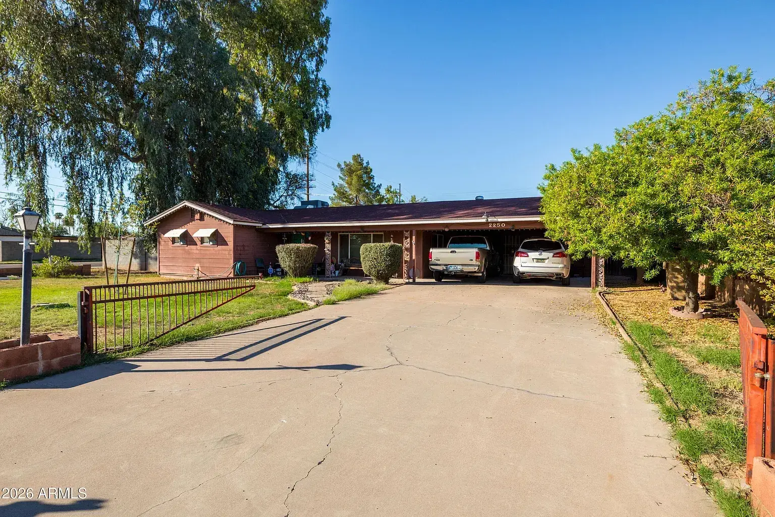 Copy of 1 — 2250 W Augusta Ave, Phoenix, AZ 85021