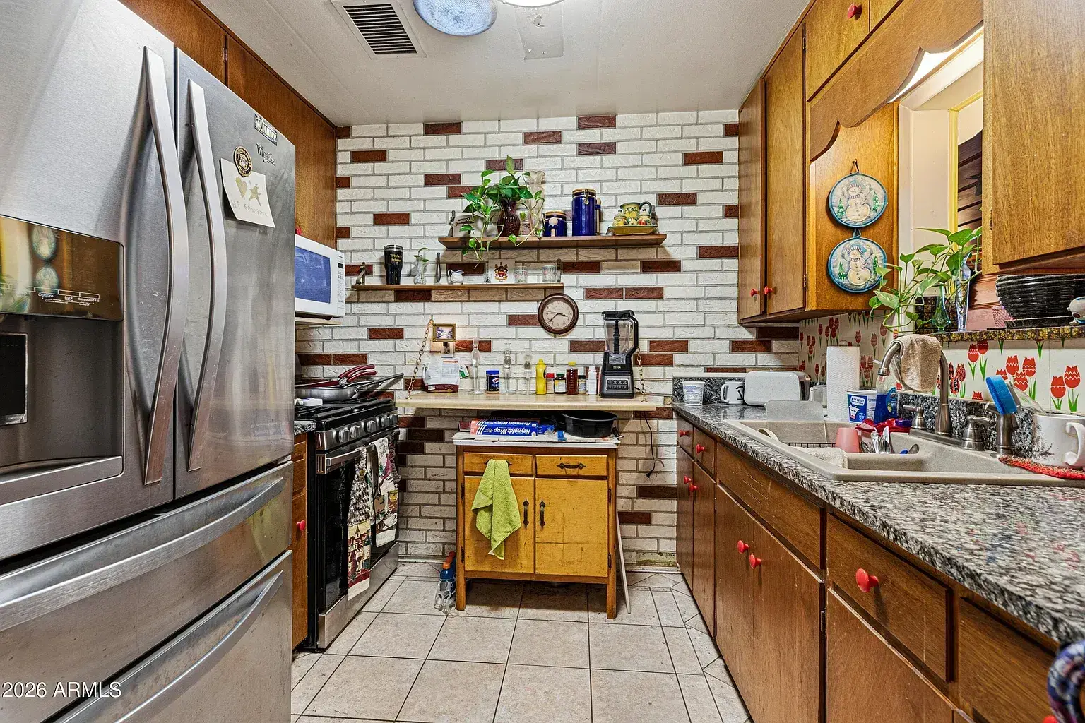 Copy of 1281128bb68208b20b57d713999f0a30-uncropped — 2250 W Augusta Ave, Phoenix, AZ 85021
