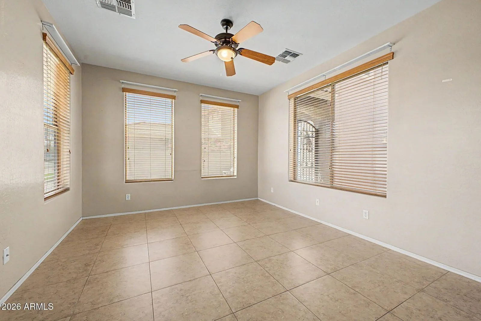 20260827153759869168000000-o — 4052 S Emery, Mesa, AZ 85212