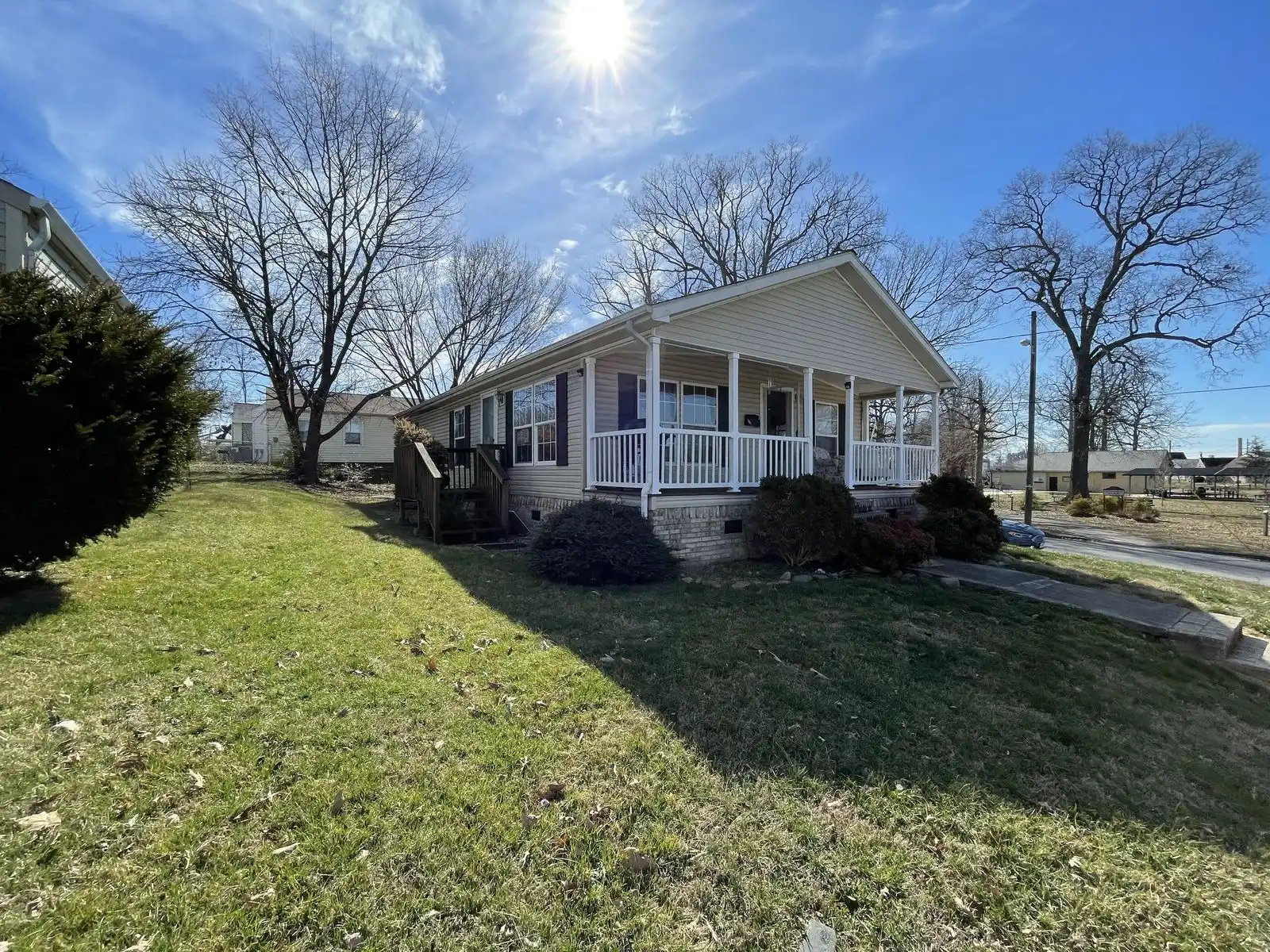 IMG_4503 — 1312 Tranbarger Dr, Kingsport, TN 37660