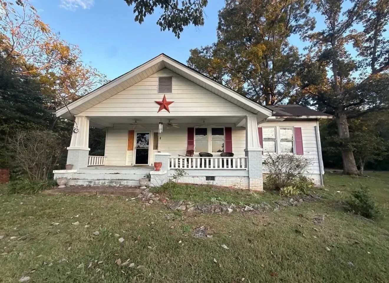5469d3c3-5925-4a3e-aaee-6893ca5200a7 — 5007 Miser Station Rd, Friendsville, TN 37737