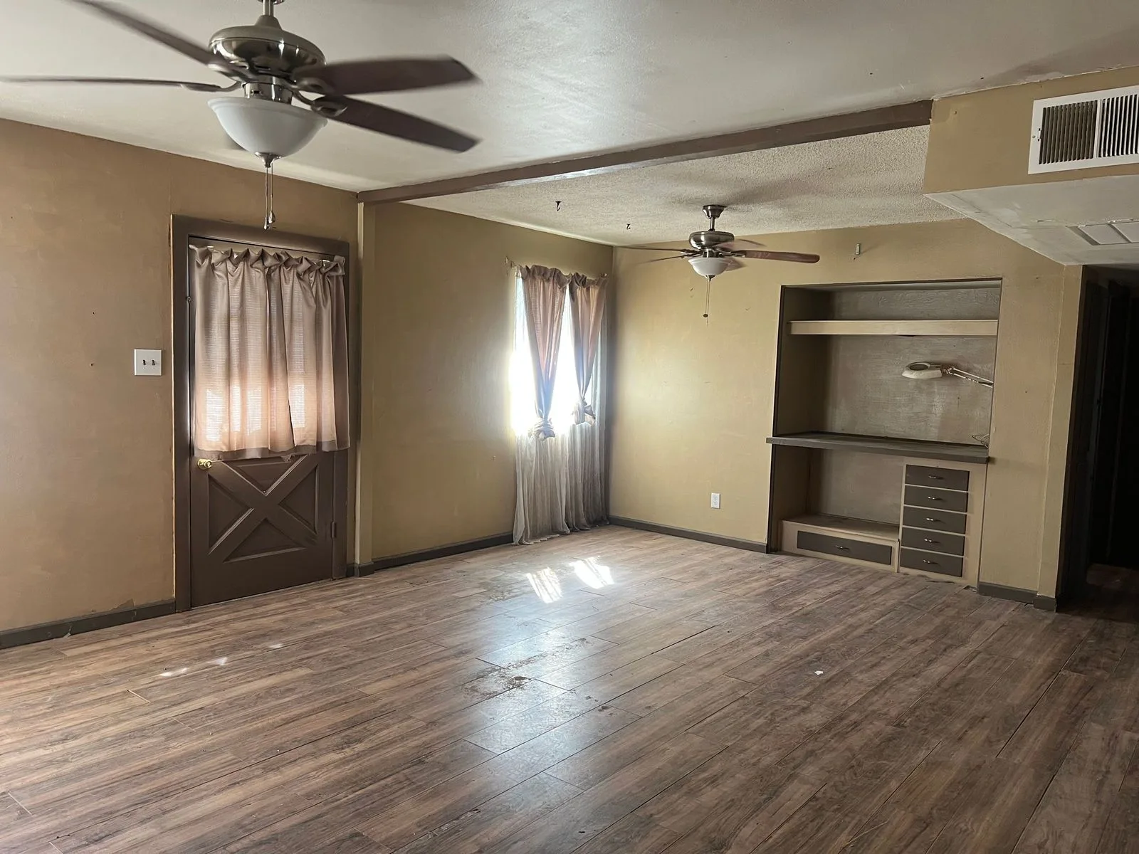 33bfa9e0-f6df-4800-9fae-c82297c4375f — 3349 N 61st Dr, Phoenix, AZ 85033