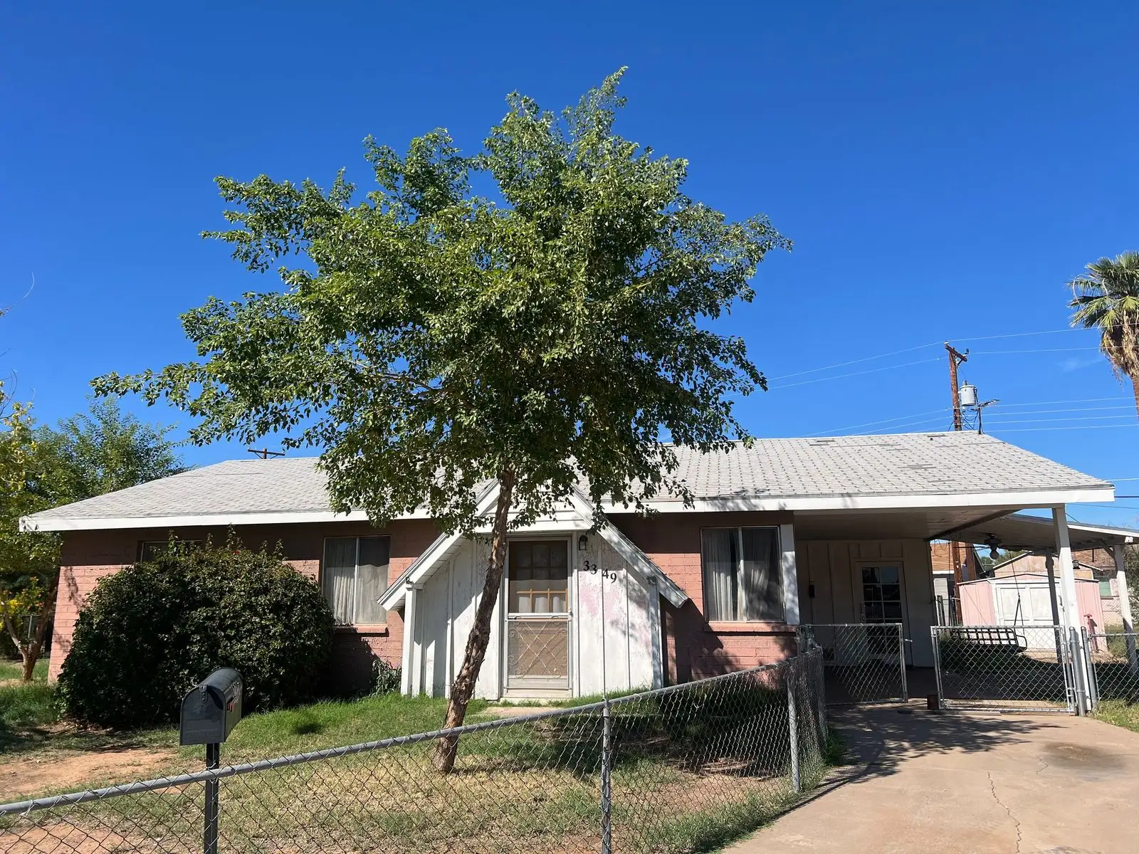 2e64864e-150b-4197-917a-d54d3e69d385 — 3349 N 61st Dr, Phoenix, AZ 85033