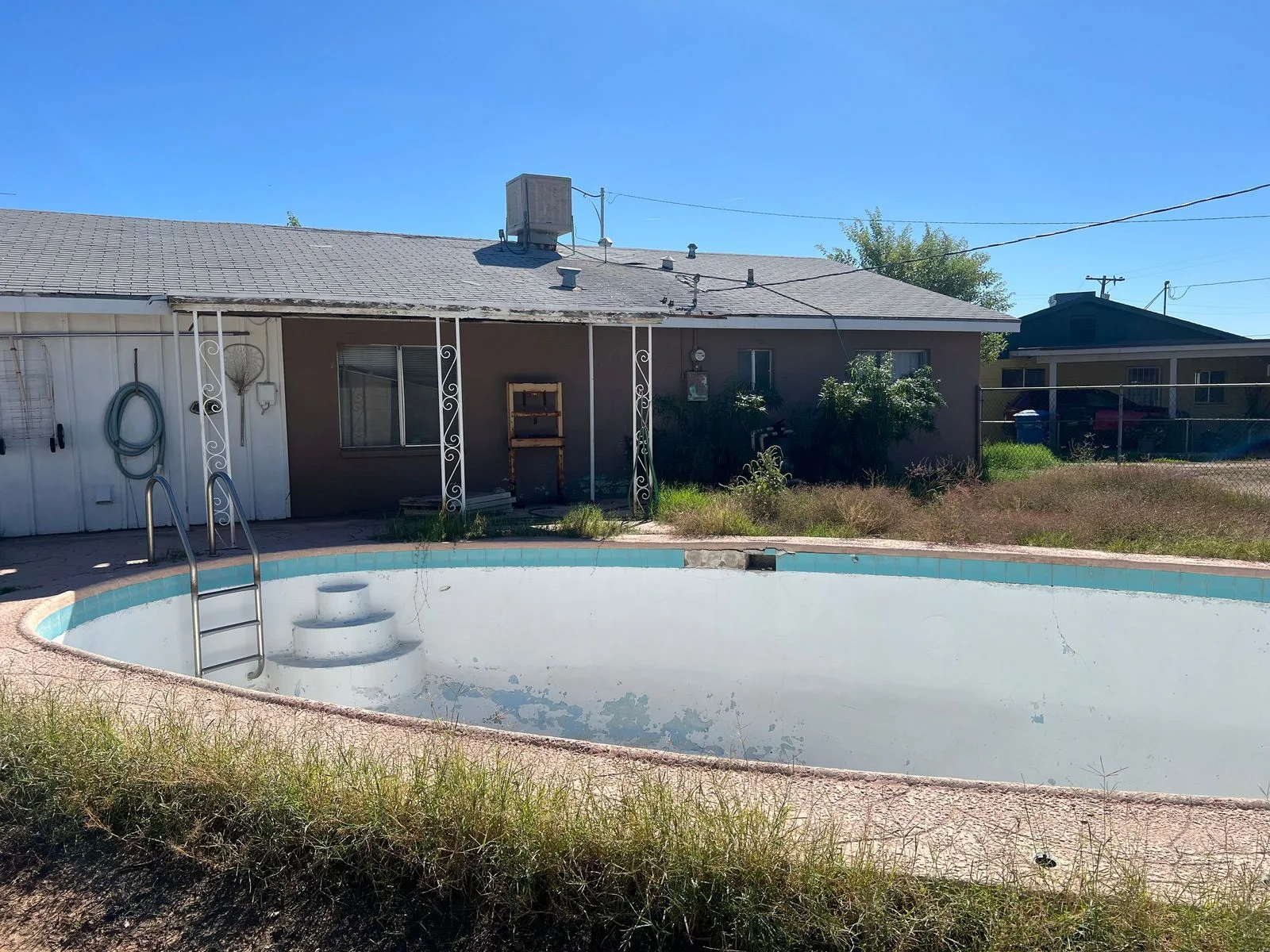 18cedfa2-1639-47db-82e7-7dafc8a6dfda — 3349 N 61st Dr, Phoenix, AZ 85033
