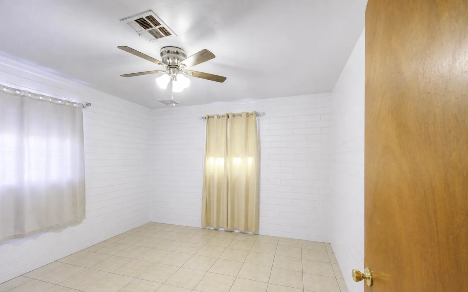photo-06 — 5510 S 13th Way, Phoenix, AZ 85040