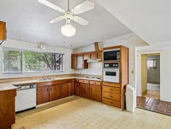 9423474 — 6922 E Rosewood St, Tucson, AZ 85710