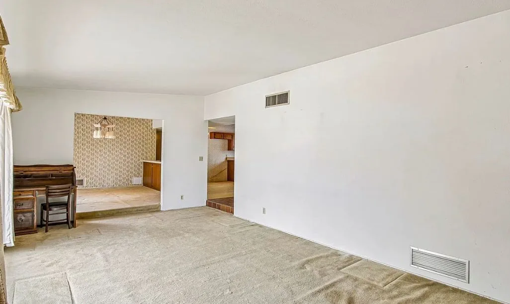 9423478 — 6922 E Rosewood St, Tucson, AZ 85710