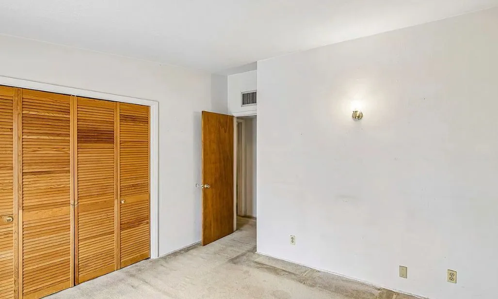 9423480 — 6922 E Rosewood St, Tucson, AZ 85710