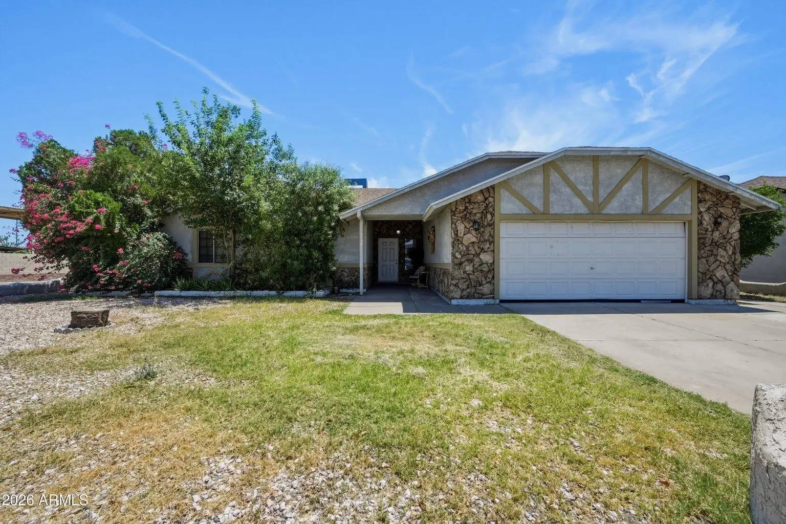 1 — 3539 W Joan De Arc Ave, Phoenix, AZ 85029