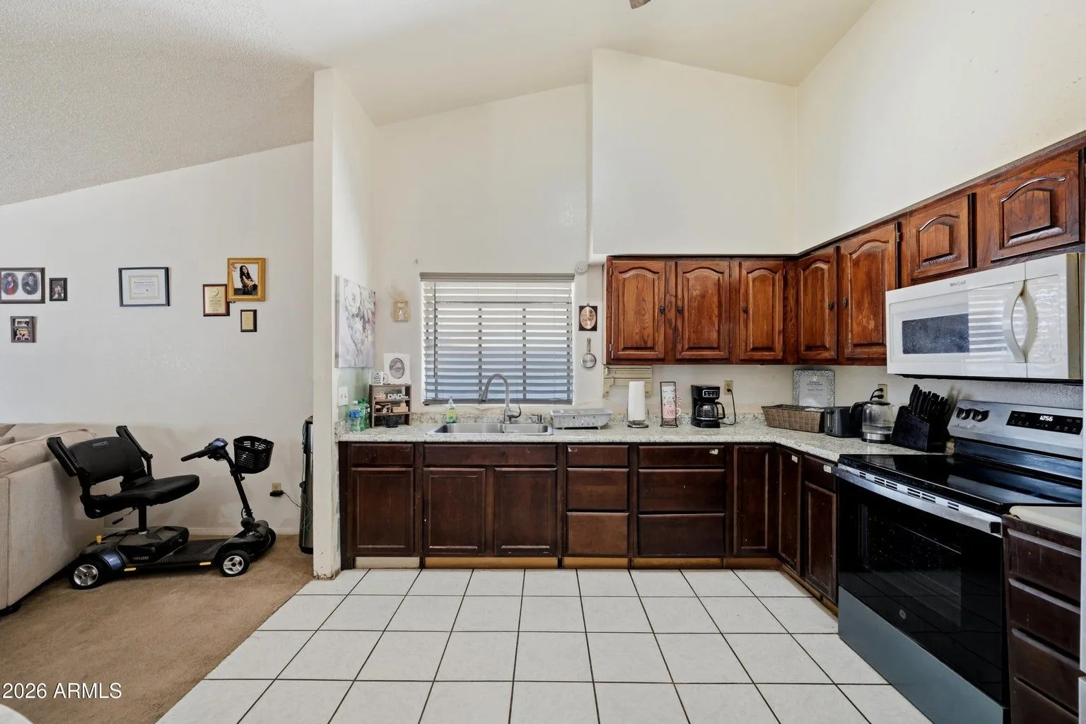 13 — 3539 W Joan De Arc Ave, Phoenix, AZ 85029