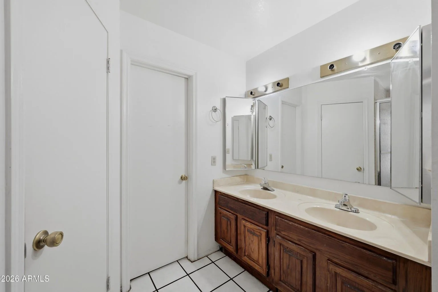21 — 3539 W Joan De Arc Ave, Phoenix, AZ 85029