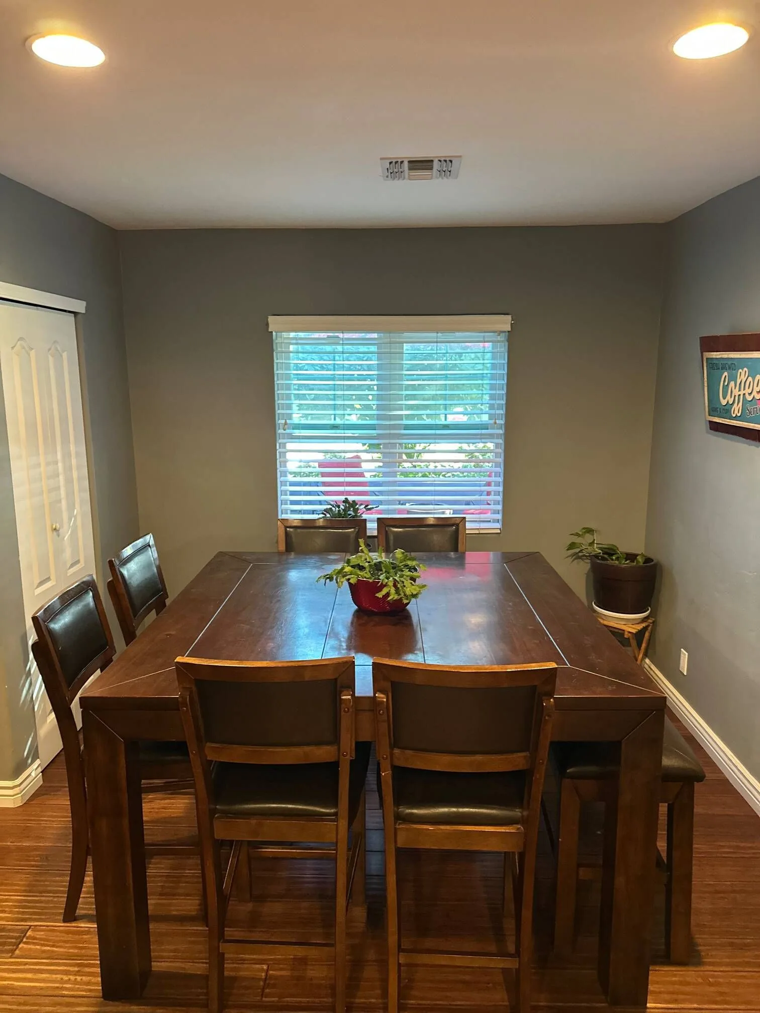 Rancho (74) — 714 W Rancho Dr, Phoenix, AZ 85013