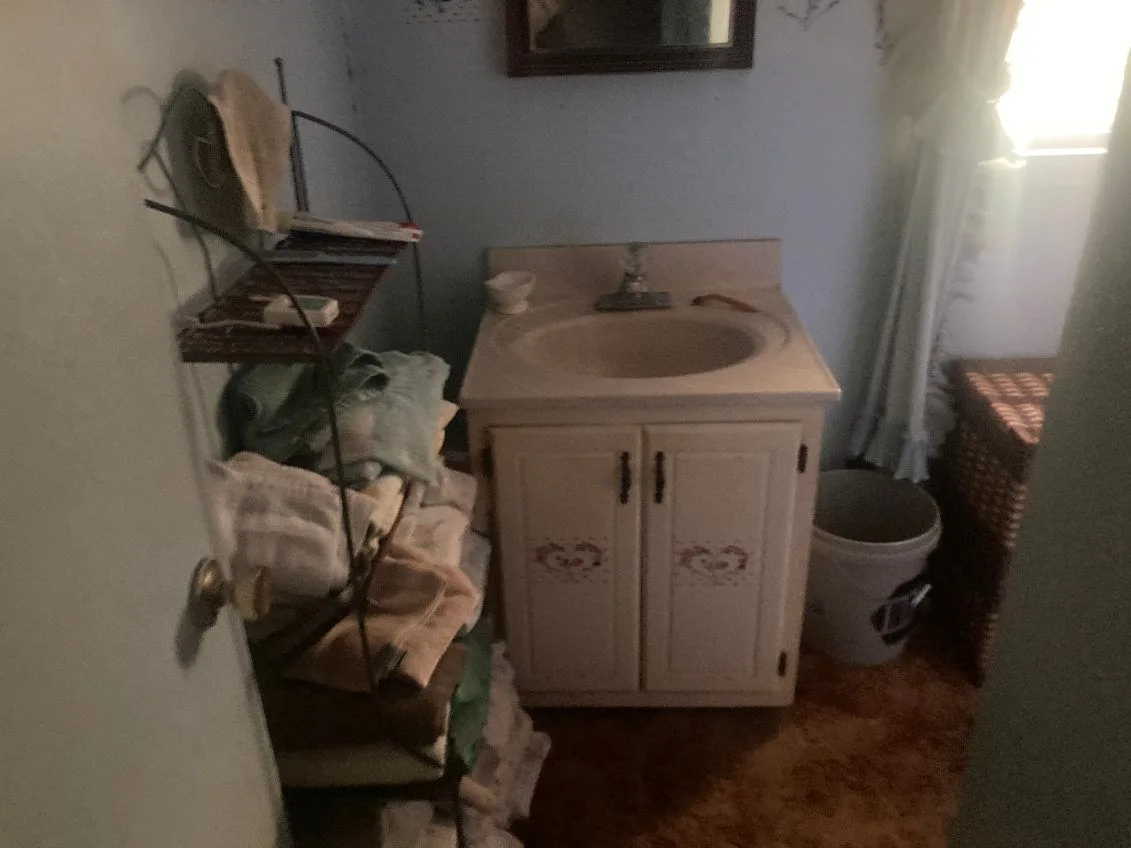 ME1fa9b6ca434fba8c8d6bd8500f6f17e5 — 891 S Pickens Bridge Rd, Johnson City, TN 37615