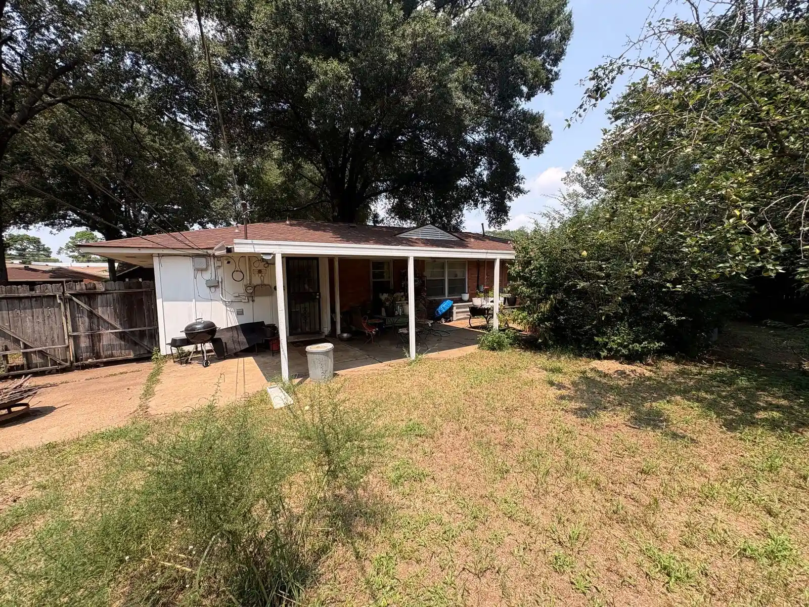 IMG_7816 — 2003 N Big Bend Dr, Memphis, TN 38116