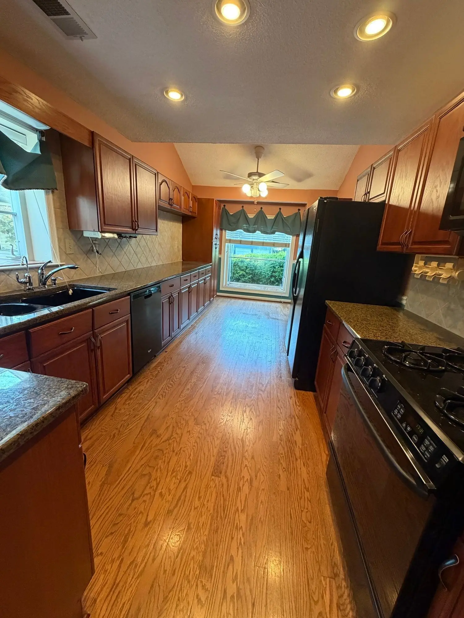 IMG_9995 — 1468 Grayson Ct, Marietta, GA 30062