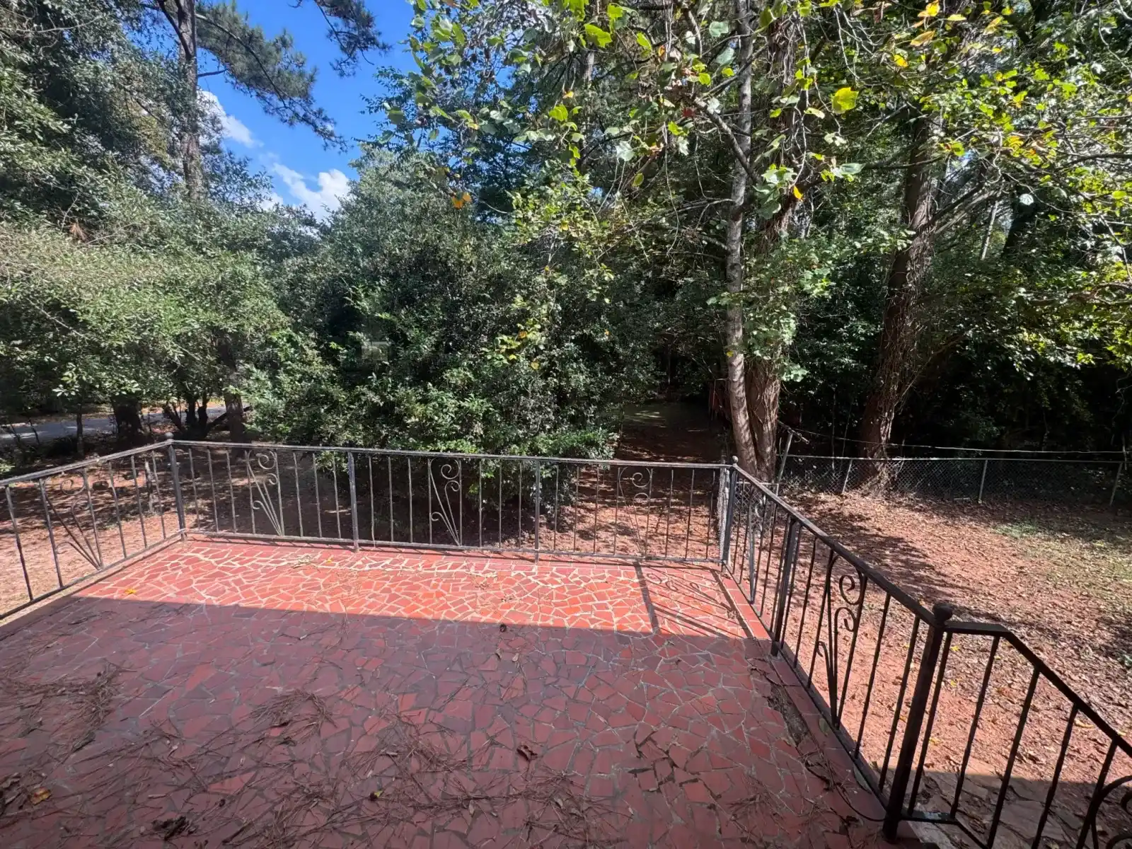 931b4801-78e3-4732-b462-e9748cc4b643 — 1312 Mary Dale Dr SW, Lilburn, GA 30047
