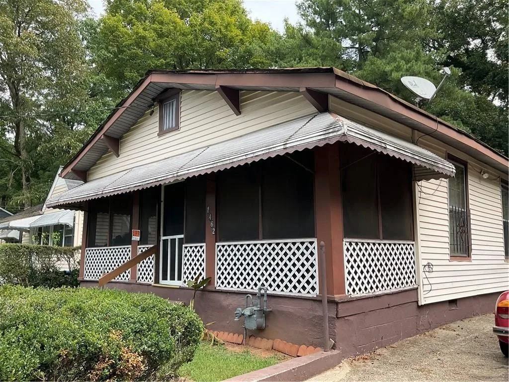 e461f3bd342ff76df8ff22cf96bcb47al-m2047907266od-w1 — 1462 Ryan St SW, Atlanta, GA 30310