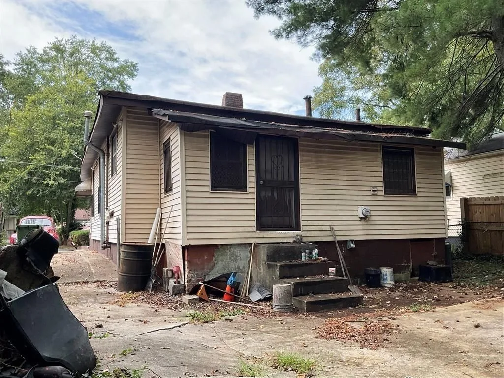 e461f3bd342ff76df8ff22cf96bcb47al-m2008275516od-w1 — 1462 Ryan St SW, Atlanta, GA 30310