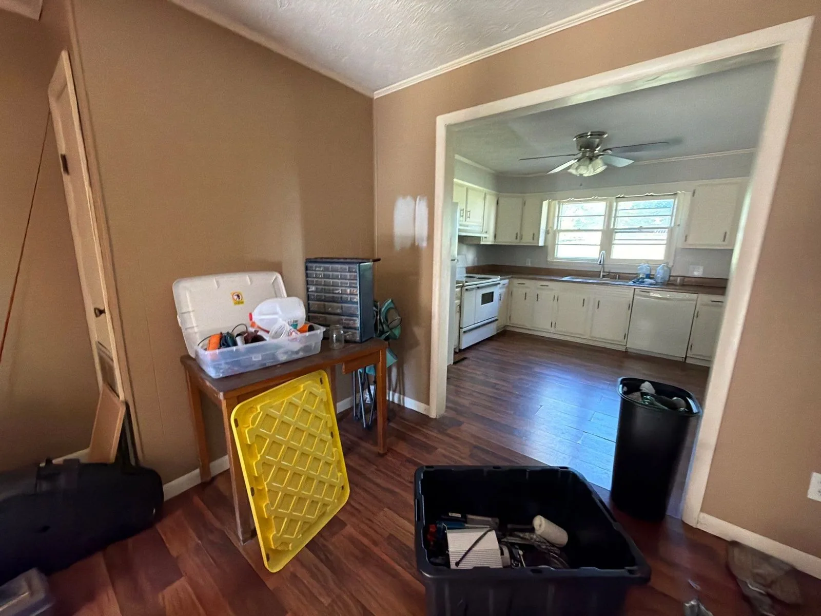 project_117288615_10212026_1958 — 204 Carolyn Ave, Church Hill, TN 37642
