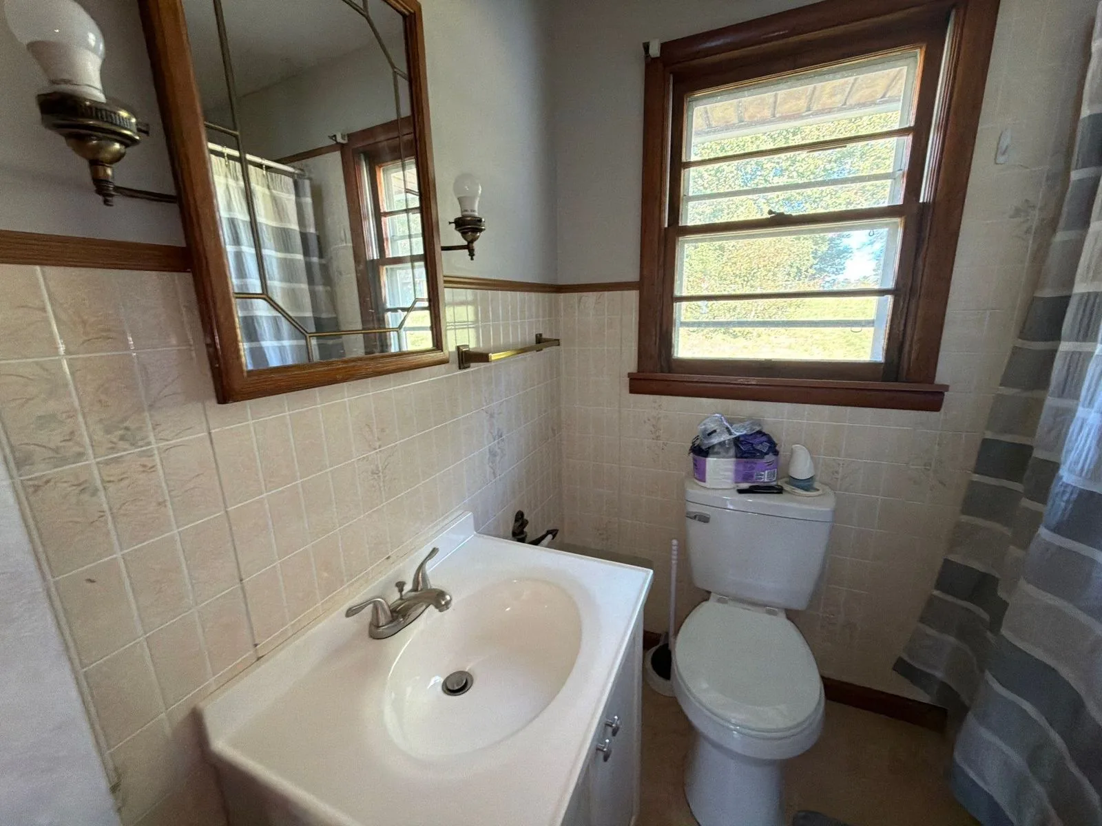 project_117288615_10212026_2003 — 204 Carolyn Ave, Church Hill, TN 37642