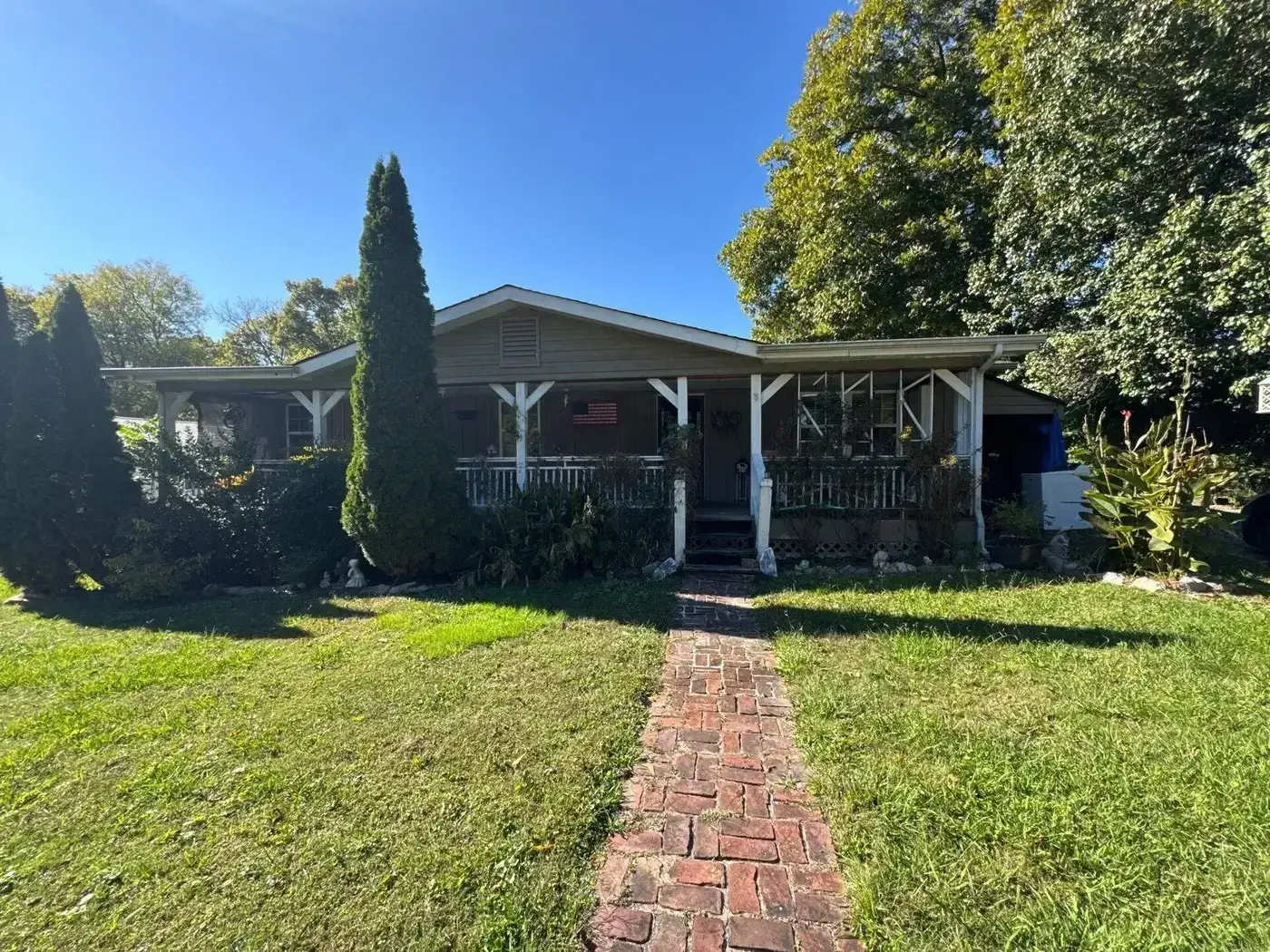 b0cb54a8-7462-401e-8048-aed32f296066 — 1116 Washington Ave, Etowah, TN 37331