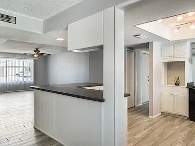 91c729d175f1d1919de14d4967a9a1b4-cc_ft_384 — 4537 W Poinsettia Dr, Glendale, AZ 85304