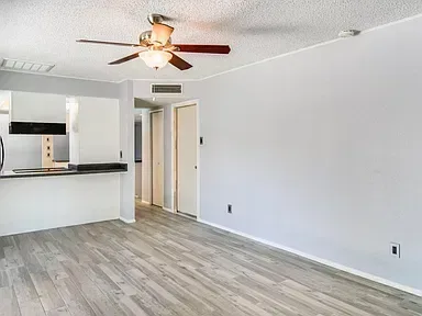 934f8d44a65b515deef7cdd31c43822e-cc_ft_384 — 4537 W Poinsettia Dr, Glendale, AZ 85304
