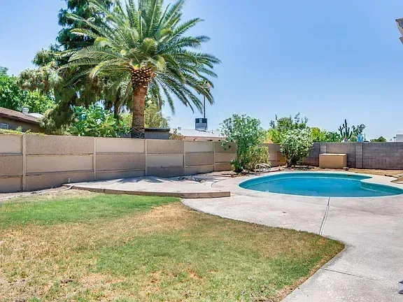 dce9b3bbbc8ade7fdb5ff97c398c3f79-cc_ft_576 — 4537 W Poinsettia Dr, Glendale, AZ 85304