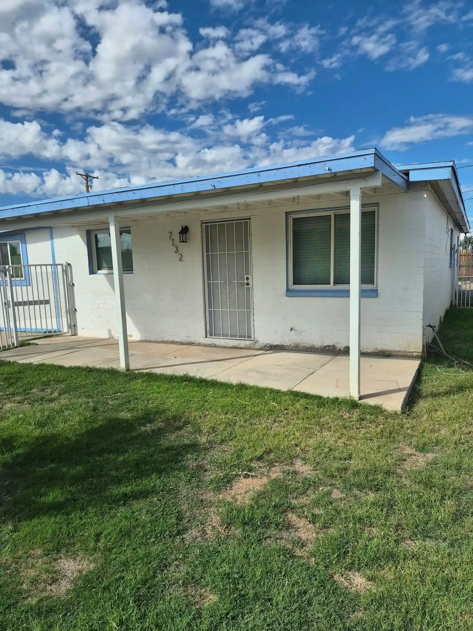 Arcadia Cir (26) — 7132 E Cir, Mesa, AZ 85207