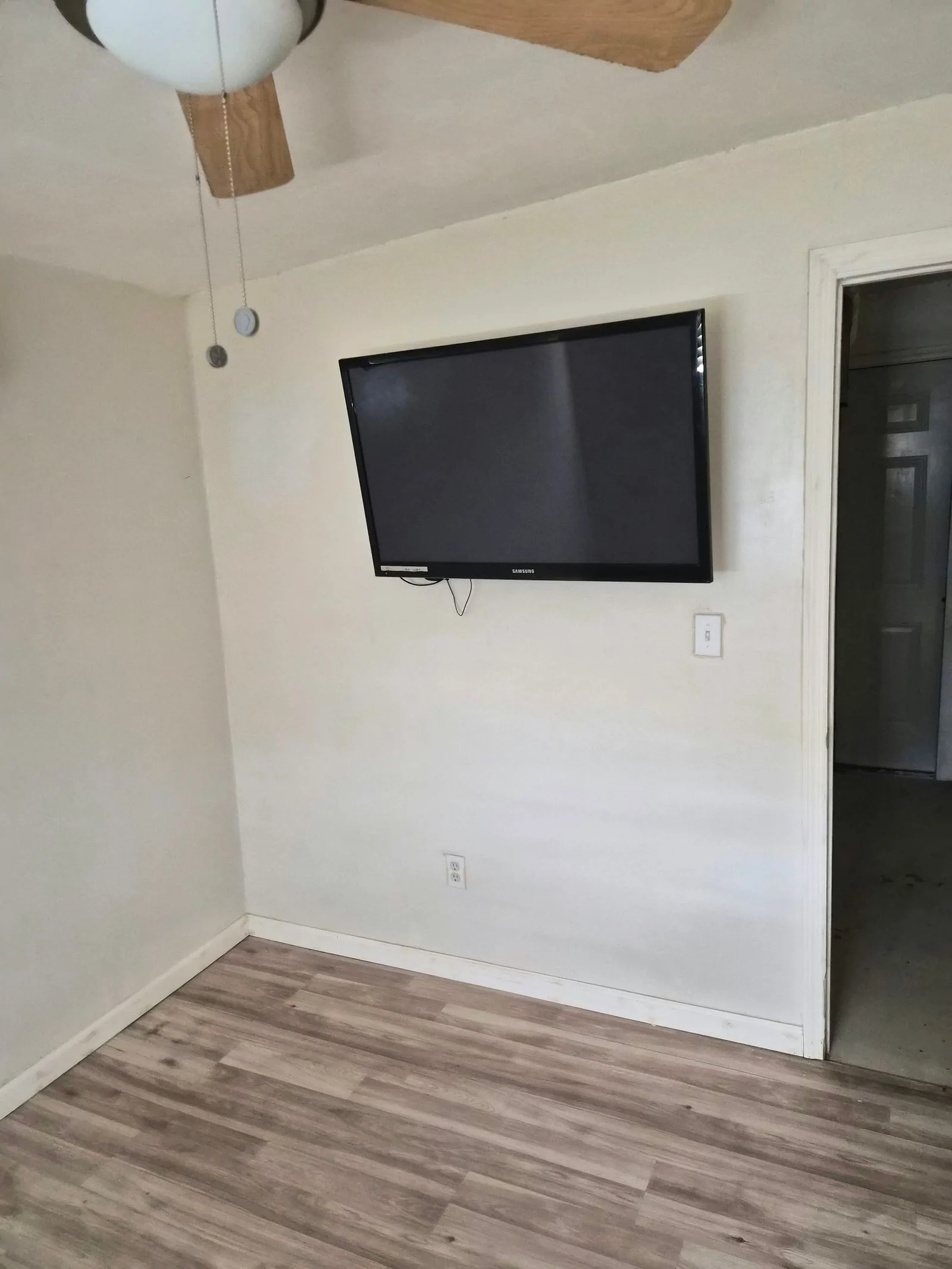Arcadia Cir (27) — 7132 E Cir, Mesa, AZ 85207