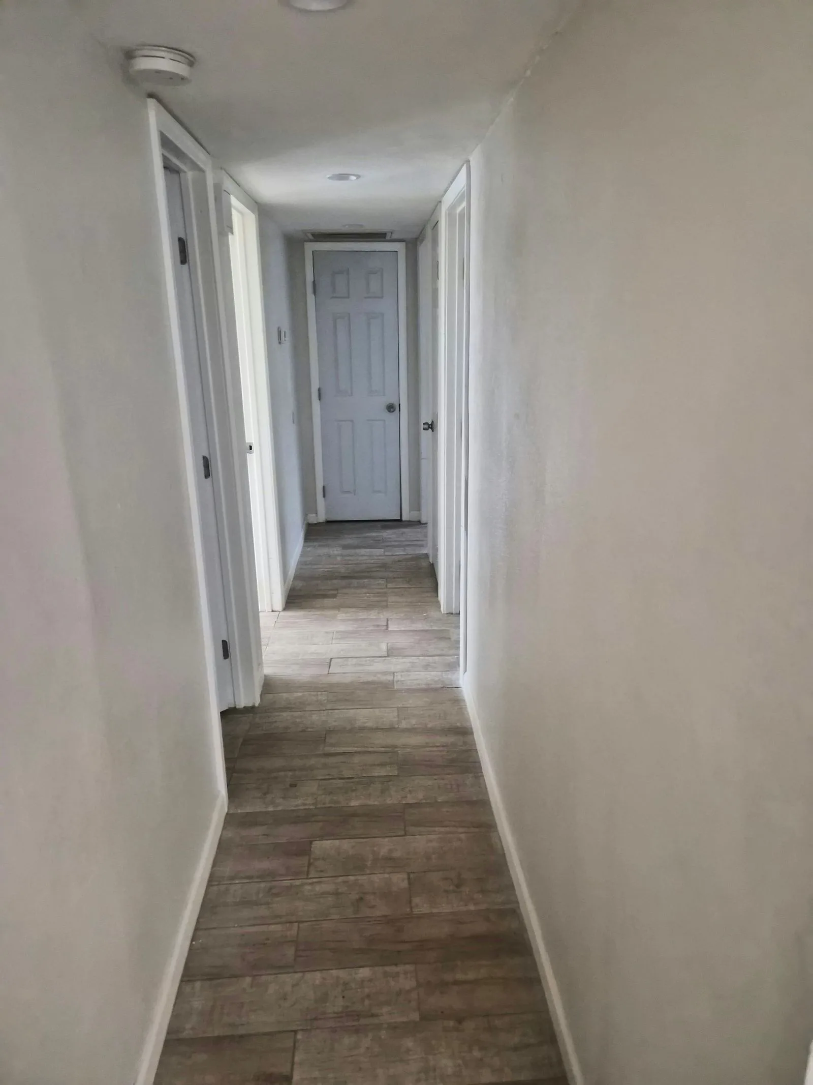 Arcadia Cir (22) — 7132 E Cir, Mesa, AZ 85207