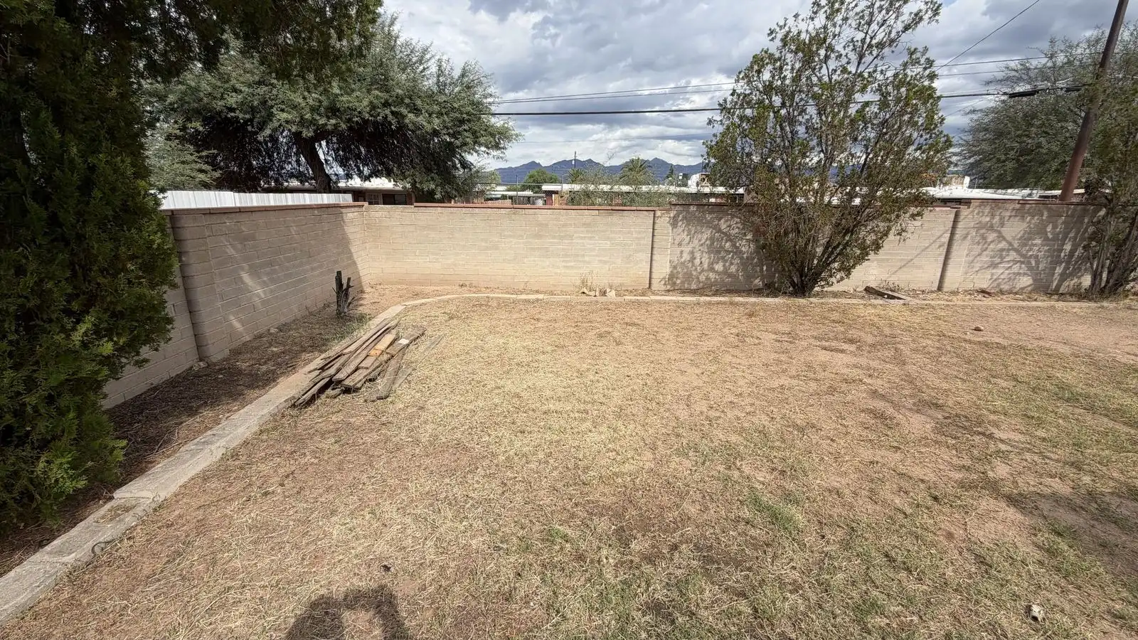 IMG_0838 — 4809 E 25th St, Tucson, AZ 85711