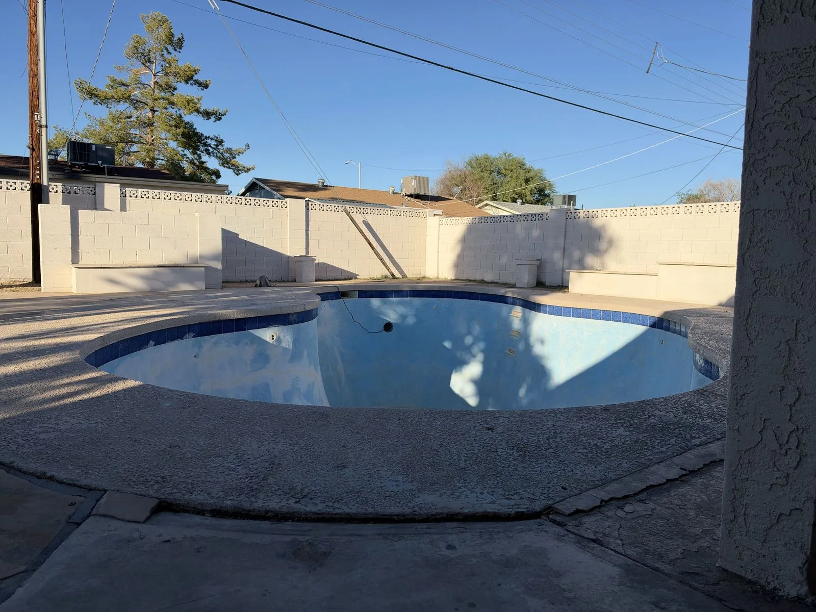 20261015_232802905_iOS — 5850 W Cheery Lynn Rd, Phoenix, AZ 85031