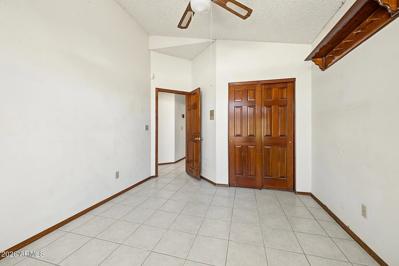3711_E_Summerhaven_Dr_28 — 3711 E Summerhaven Dr, Phoenix, AZ 85044