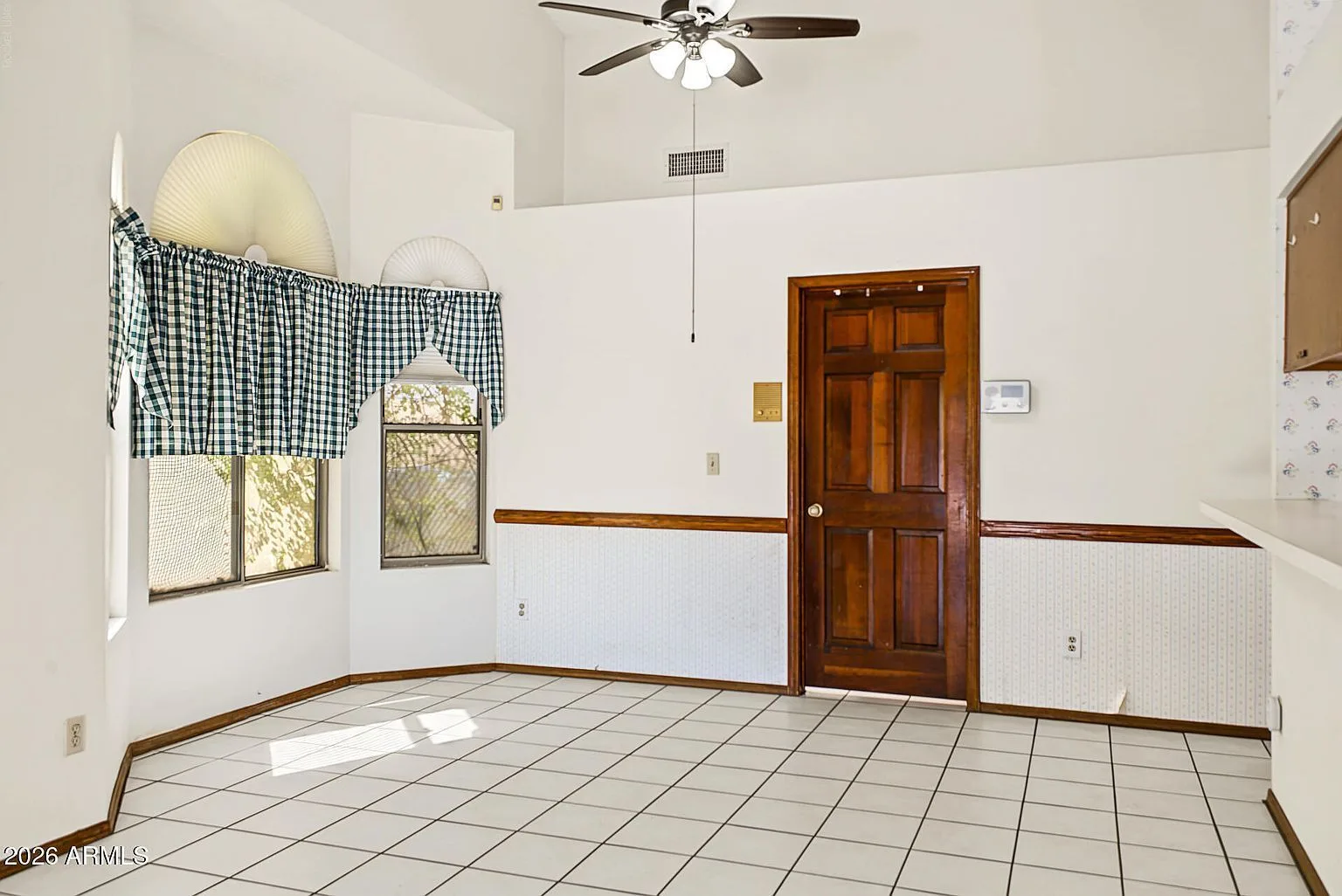3711_E_Summerhaven_Dr_13 — 3711 E Summerhaven Dr, Phoenix, AZ 85044